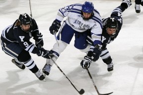 爱游戏体育账号注册-冠军球队重建计划启动，新赛季阵容大换血，冠军联赛分组