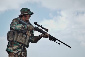 爱游戏官网充值-伊朗骑手阿里·巴赫蒂亚里在巴黎奥运会上首次亮相，尽管未能晋级，但表现积极。